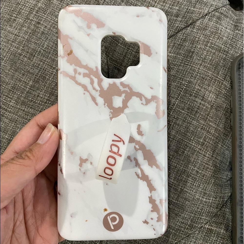 Loopy case
